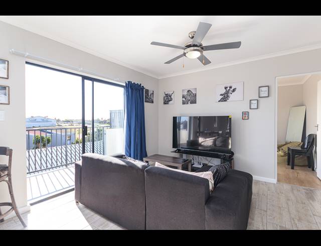 2 BEDROOM APARTMENT FOR SALE IN TABLE VIEW